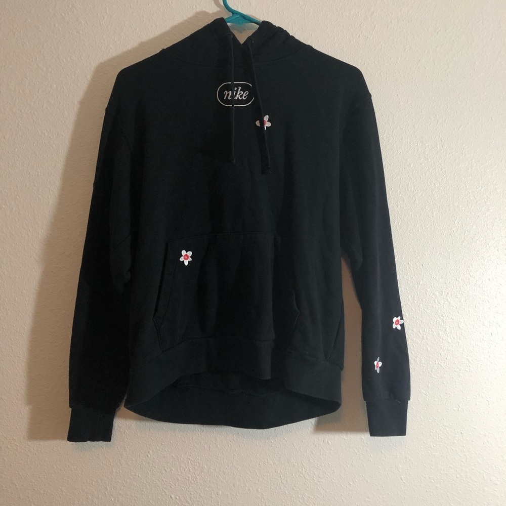 Black flower Nike sweatshirt